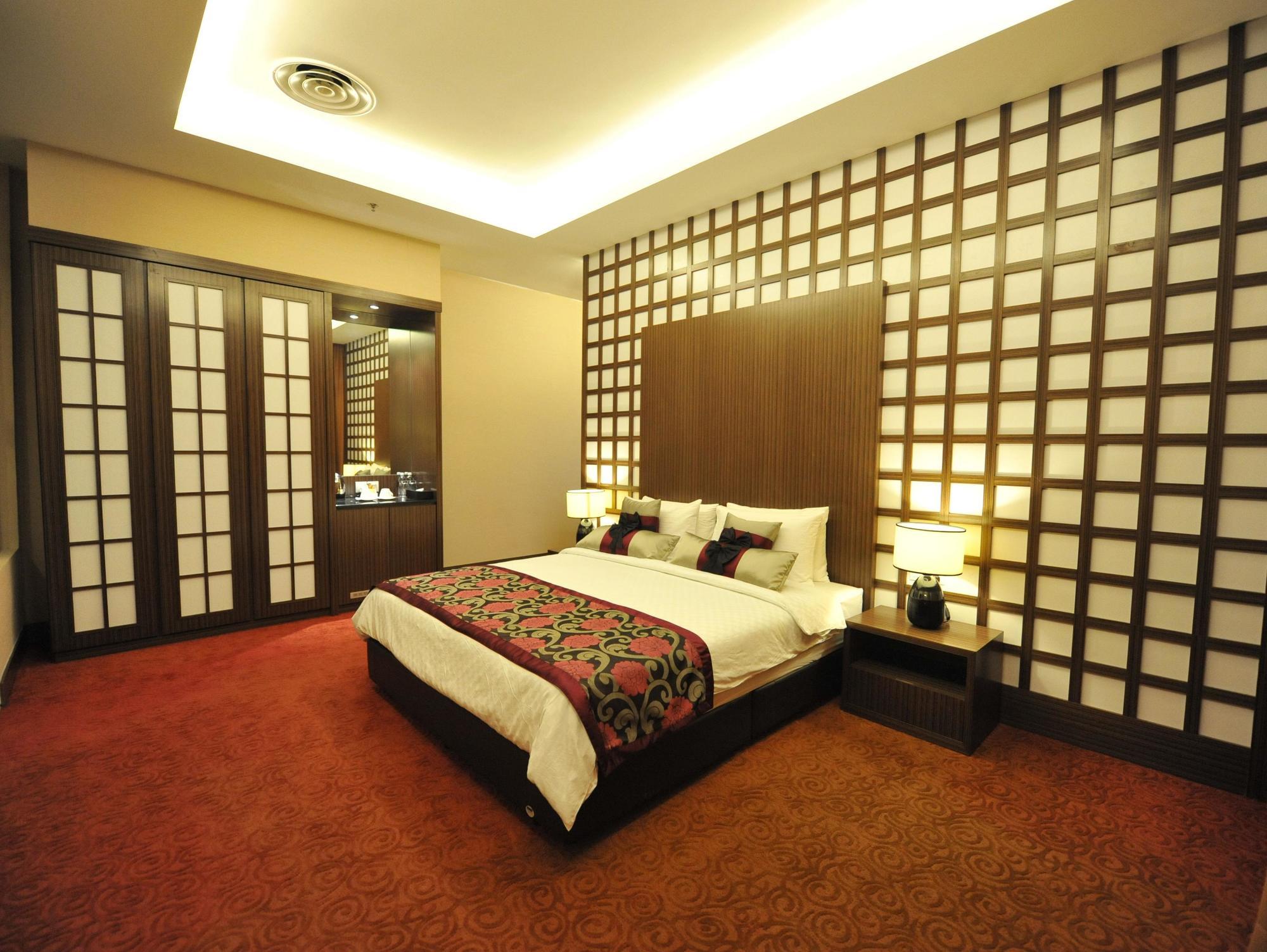 11@Century Hotel Johor Bahru Esterno foto