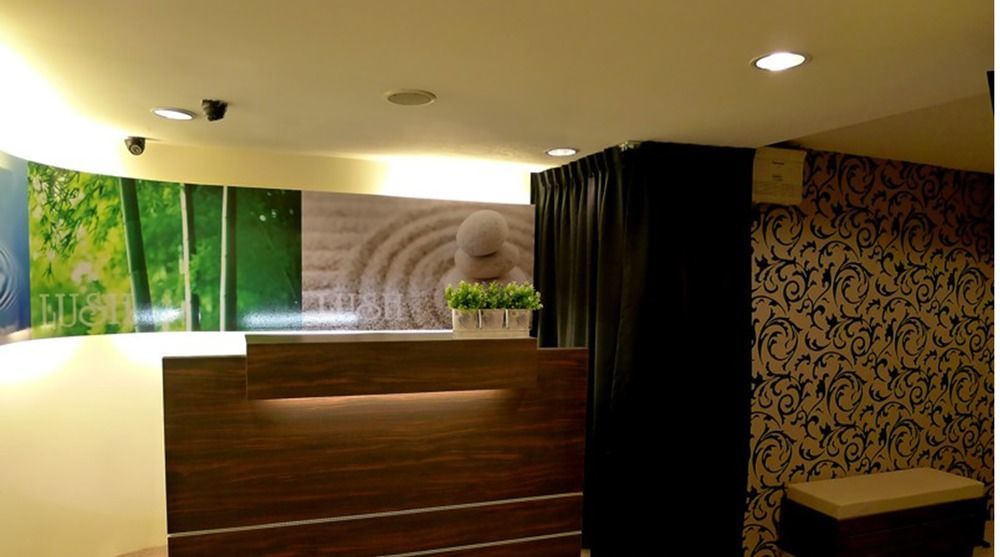 11@Century Hotel Johor Bahru Esterno foto